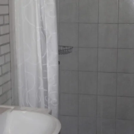 Cozy Retreat Near Marielyst Дом отдыха *