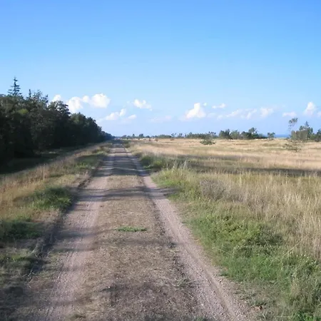 Cozy Retreat Near Marielyst - By Traum Boto By